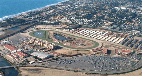 betting at del mar racetrack.